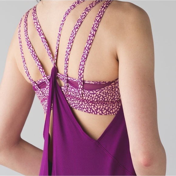 lululemon athletica Tops - Lululemon Nouveau Limits Tank Built-in Bra, Size 4